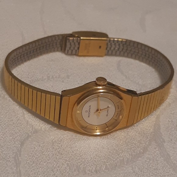 Womans Vintage Rodania Gold Tone Watch Length Is 7.5" Long - Picture 5 of 15